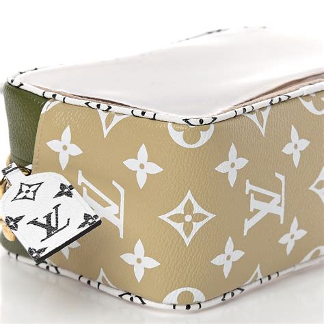 louis vuitton beach pouch monogram giant|LOUIS VUITTON Monogram Giant Beach Pouch Kaki.